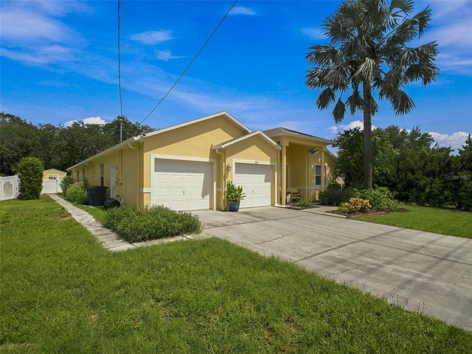 For Sale: $548,900 (4 beds, 4 baths, 1913 Square Feet)