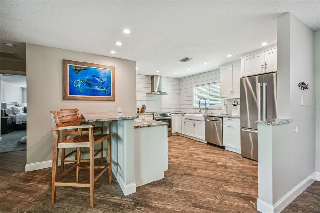 For Sale: $999,999 (3 beds, 3 baths, 2003 Square Feet)