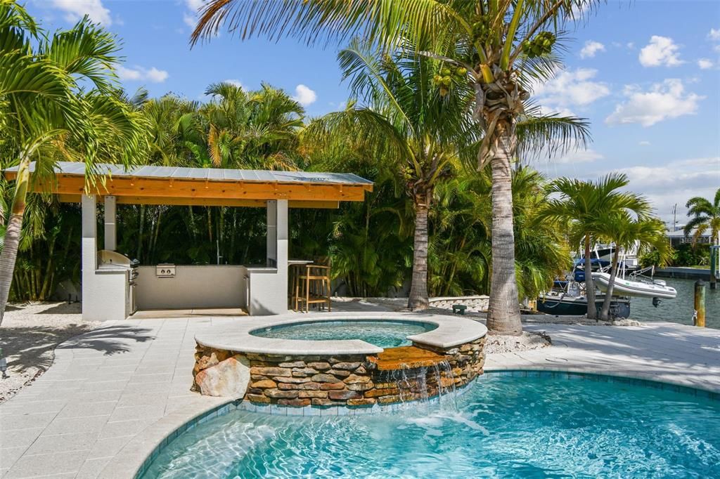 For Sale: $999,999 (3 beds, 3 baths, 2003 Square Feet)