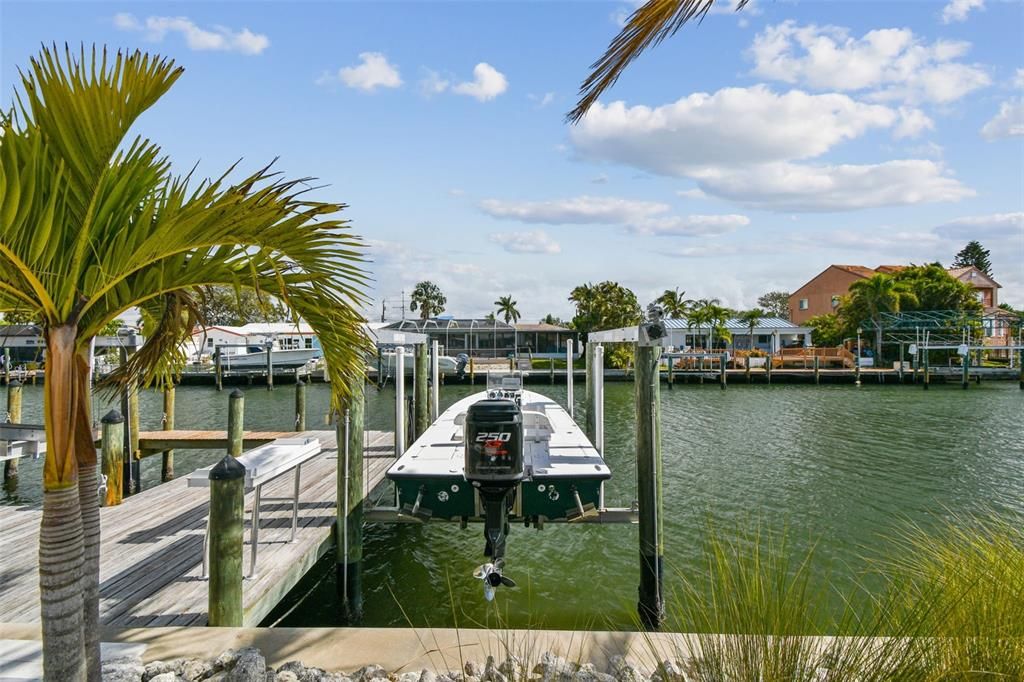 For Sale: $999,999 (3 beds, 3 baths, 2003 Square Feet)