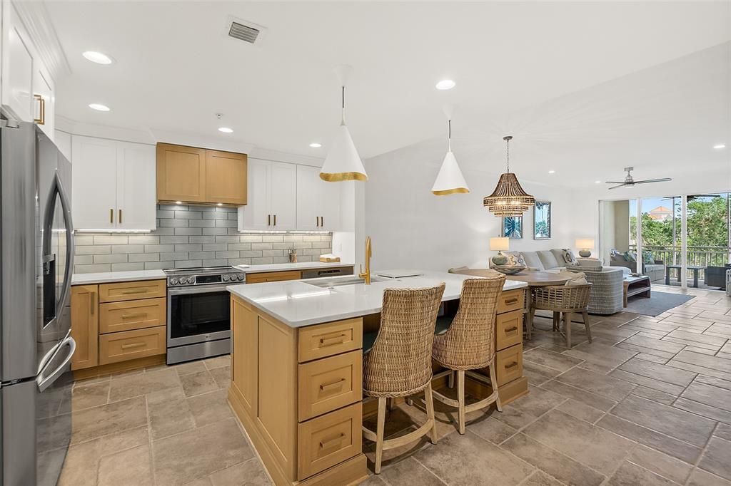For Sale: $495,000 (3 beds, 2 baths, 1702 Square Feet)