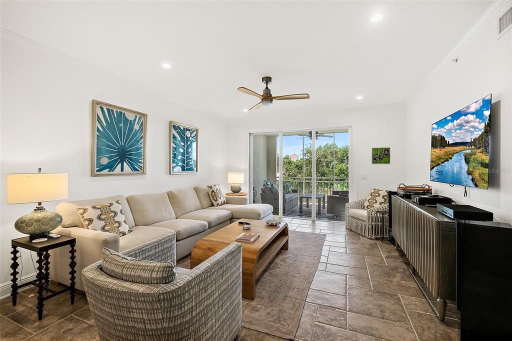 For Sale: $495,000 (3 beds, 2 baths, 1702 Square Feet)