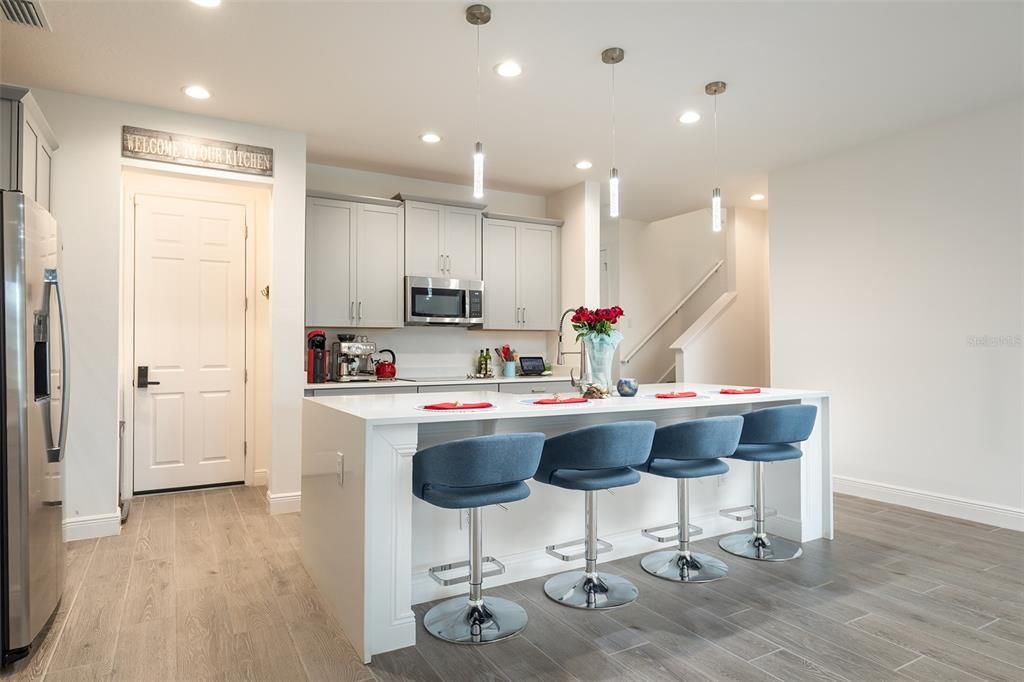 En Venta: $585,000 (5 camas, 3 baños, 2652 Pies cuadrados)