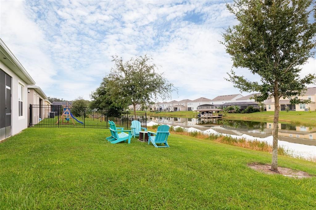 En Venta: $585,000 (5 camas, 3 baños, 2652 Pies cuadrados)