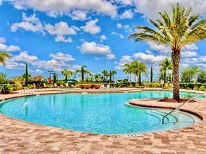 For Rent: $2,300 (2 beds, 2 baths, 1156 Square Feet)