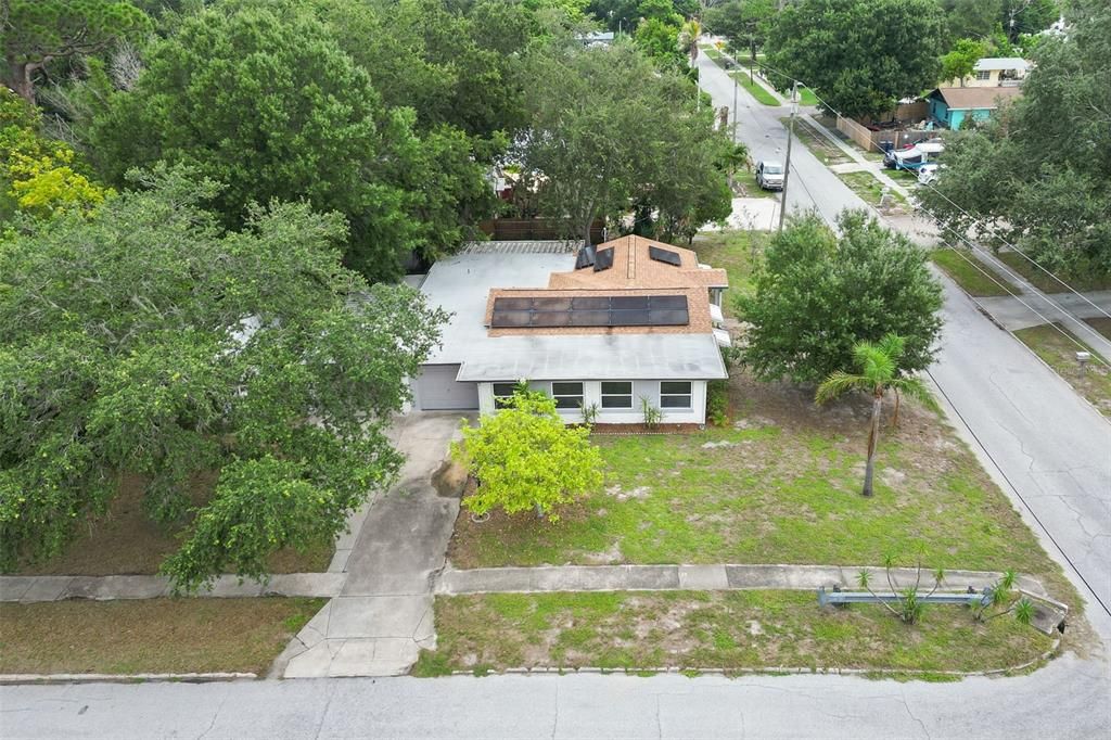 For Sale: $435,000 (3 beds, 2 baths, 1842 Square Feet)