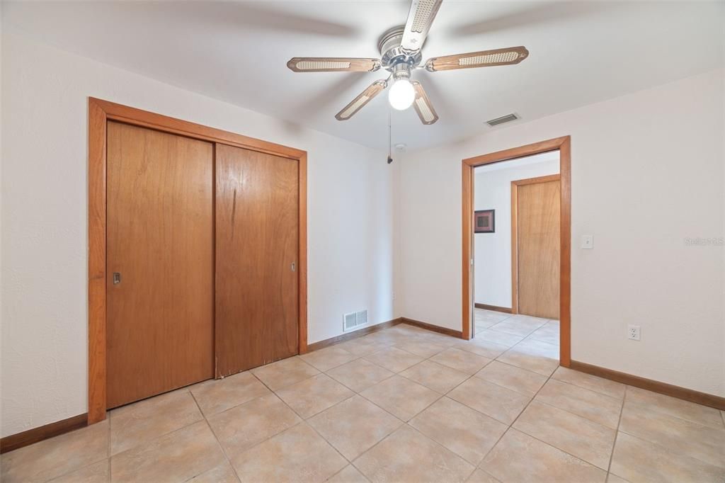 For Sale: $435,000 (3 beds, 2 baths, 1842 Square Feet)