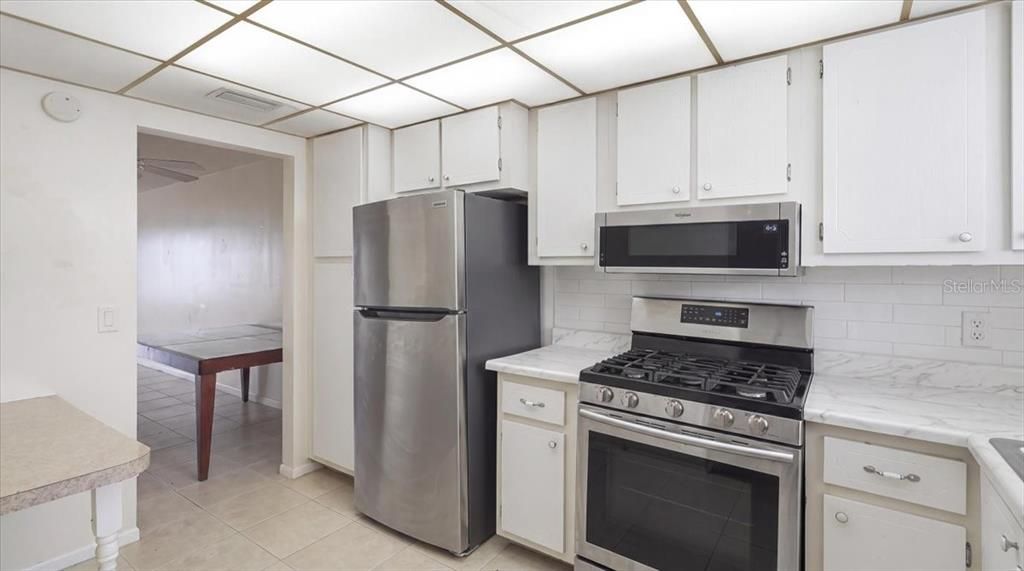 En Venta: $220,000 (2 camas, 2 baños, 1250 Pies cuadrados)