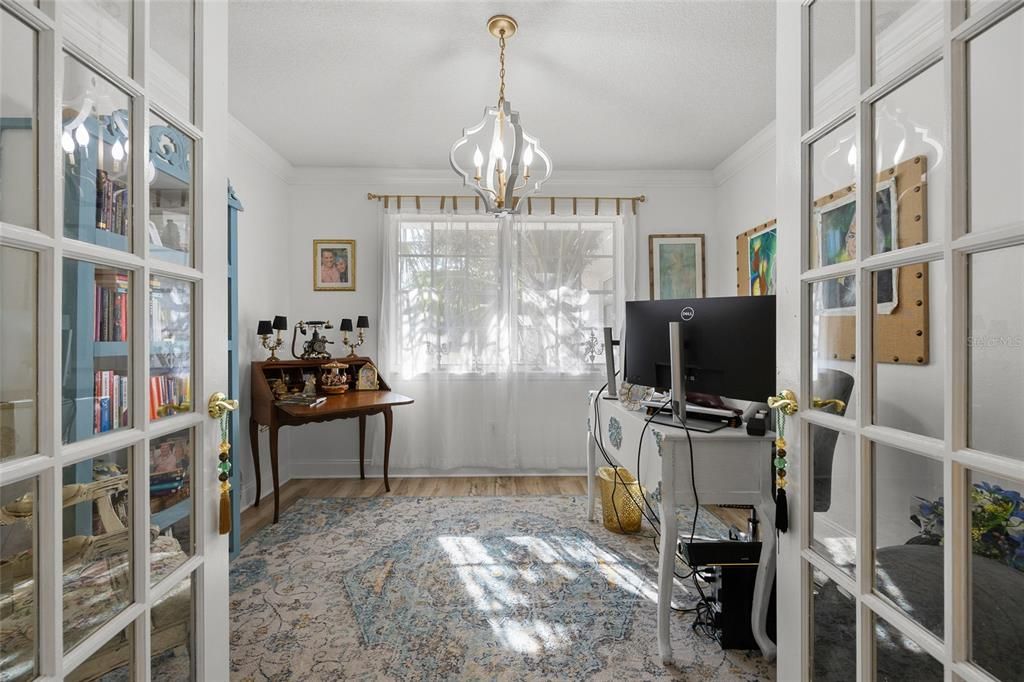 For Sale: $449,000 (4 beds, 4 baths, 2612 Square Feet)