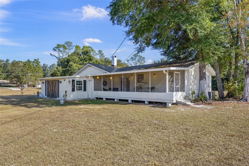 For Sale: $449,000 (4 beds, 4 baths, 2612 Square Feet)