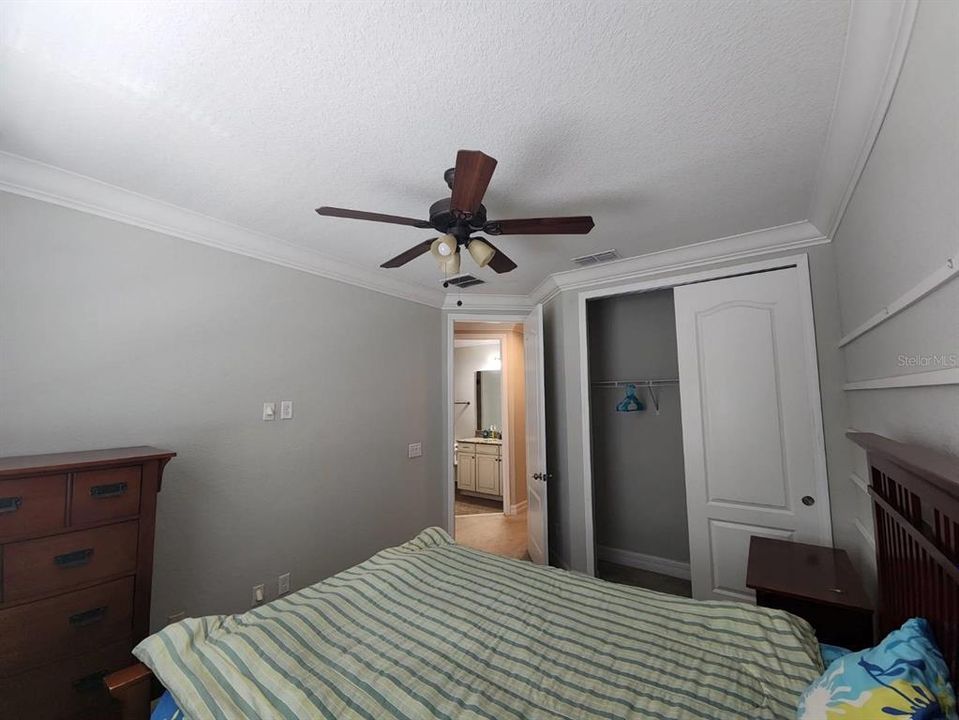 En Venta: $389,000 (3 camas, 2 baños, 1639 Pies cuadrados)