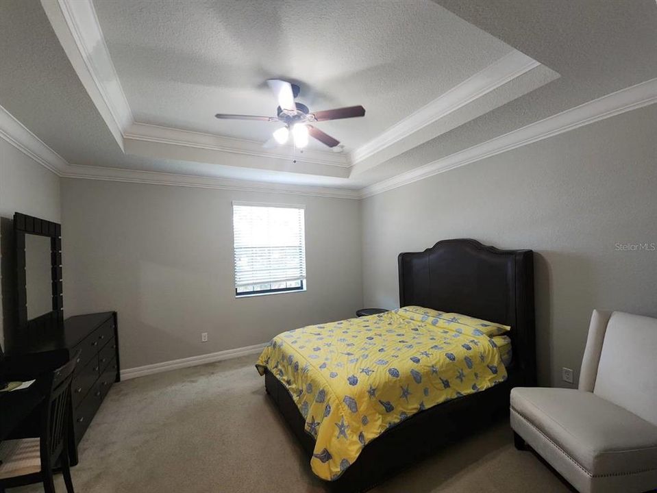 En Venta: $389,000 (3 camas, 2 baños, 1639 Pies cuadrados)