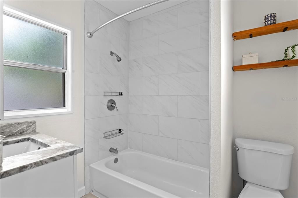 В аренду: $2,995 (2 спален, 1 ванн, 854 Квадратных фут)