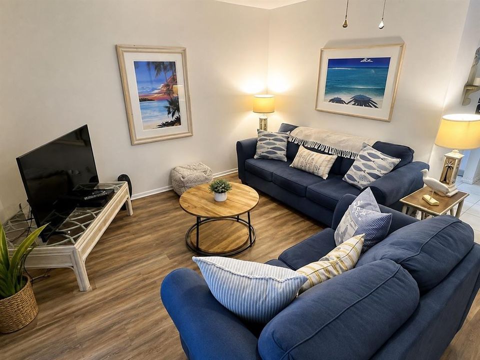 En Venta: $169,000 (1 camas, 1 baños, 787 Pies cuadrados)