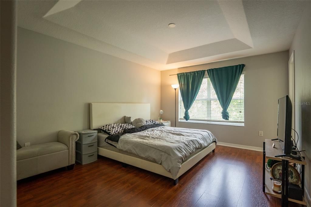 For Rent: $2,450 (3 beds, 2 baths, 1778 Square Feet)