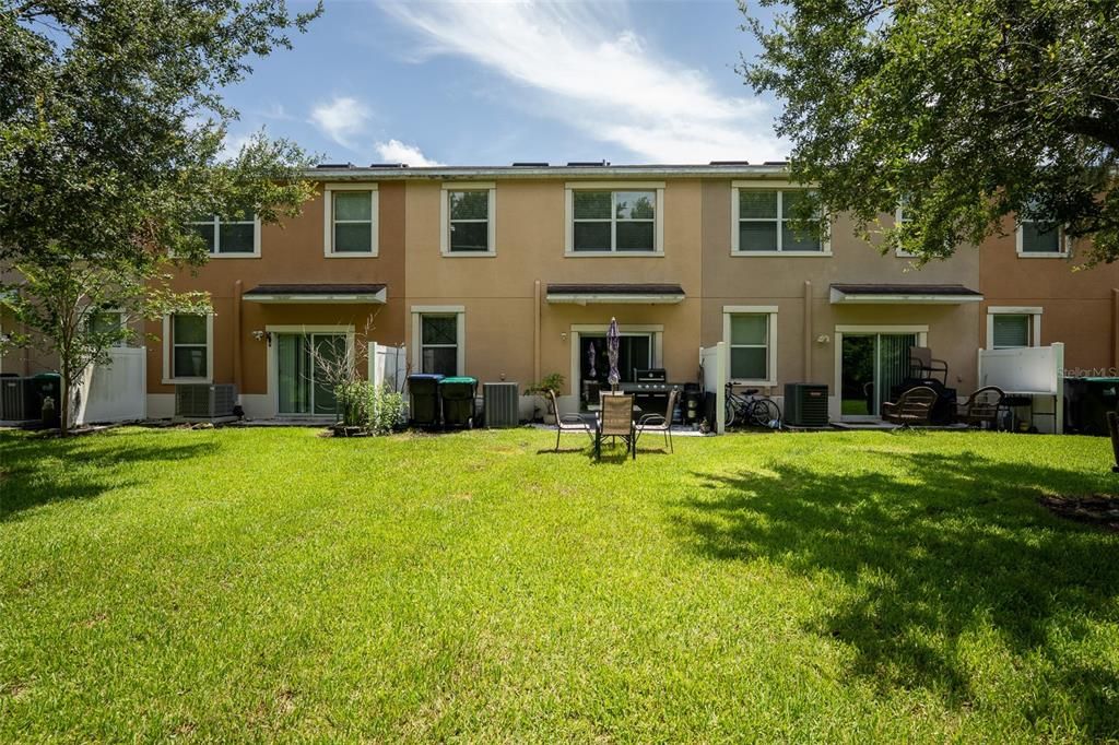 For Rent: $2,450 (3 beds, 2 baths, 1778 Square Feet)