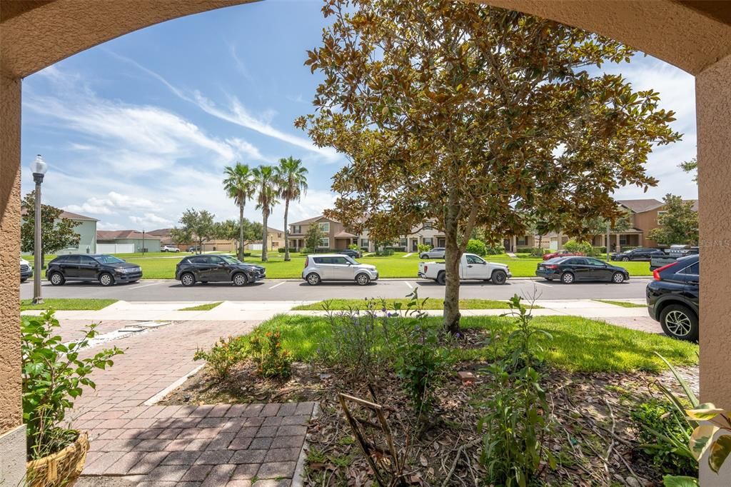 For Rent: $2,450 (3 beds, 2 baths, 1778 Square Feet)