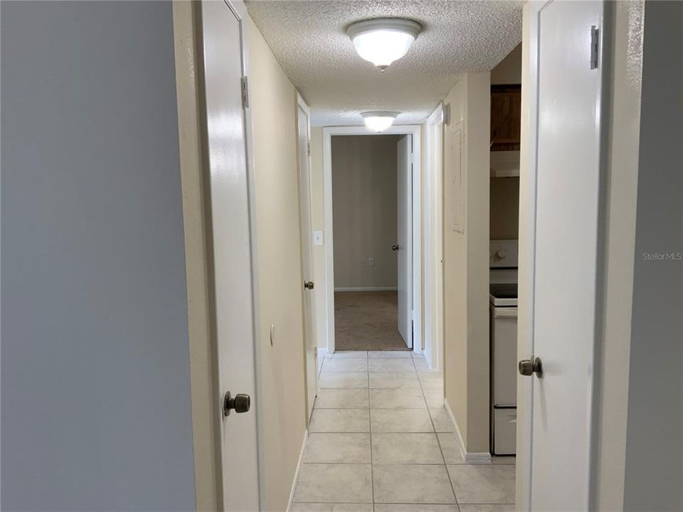 For Rent: $1,550 (2 beds, 2 baths, 912 Square Feet)