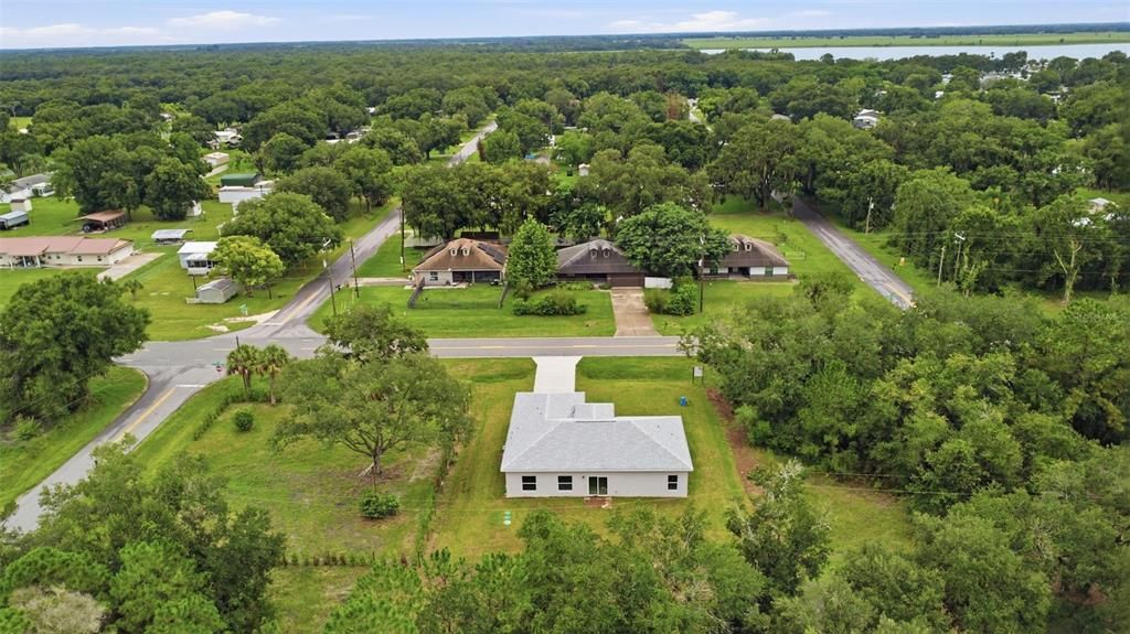 En Venta: $344,900 (4 camas, 2 baños, 1647 Pies cuadrados)