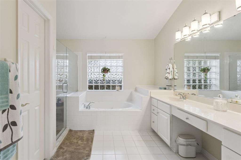 For Sale: $595,000 (4 beds, 3 baths, 2427 Square Feet)