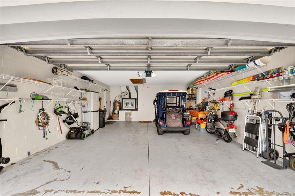 На продажу: $439,900 (3 спален, 2 ванн, 1894 Квадратных фут)