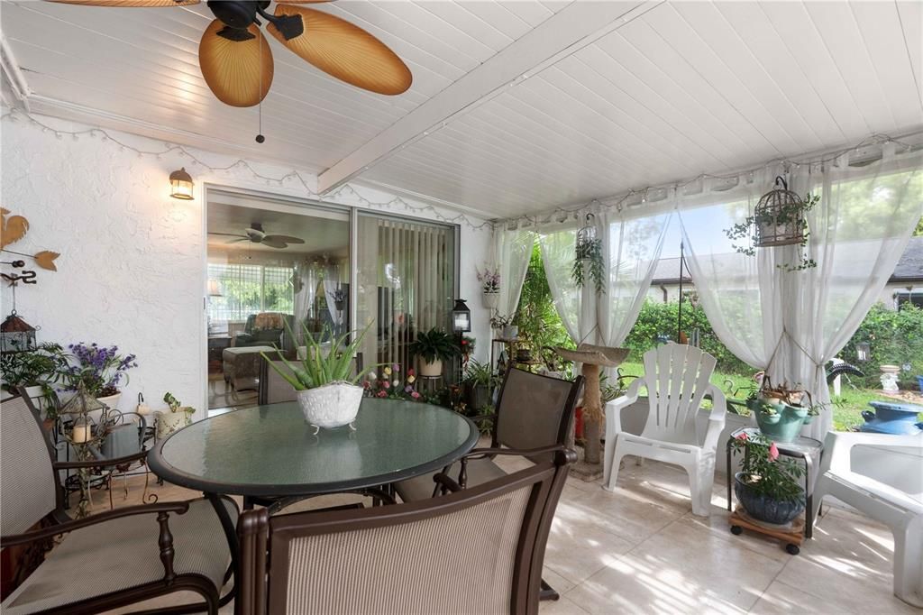 Activo con contrato: $248,500 (3 camas, 2 baños, 1250 Pies cuadrados)