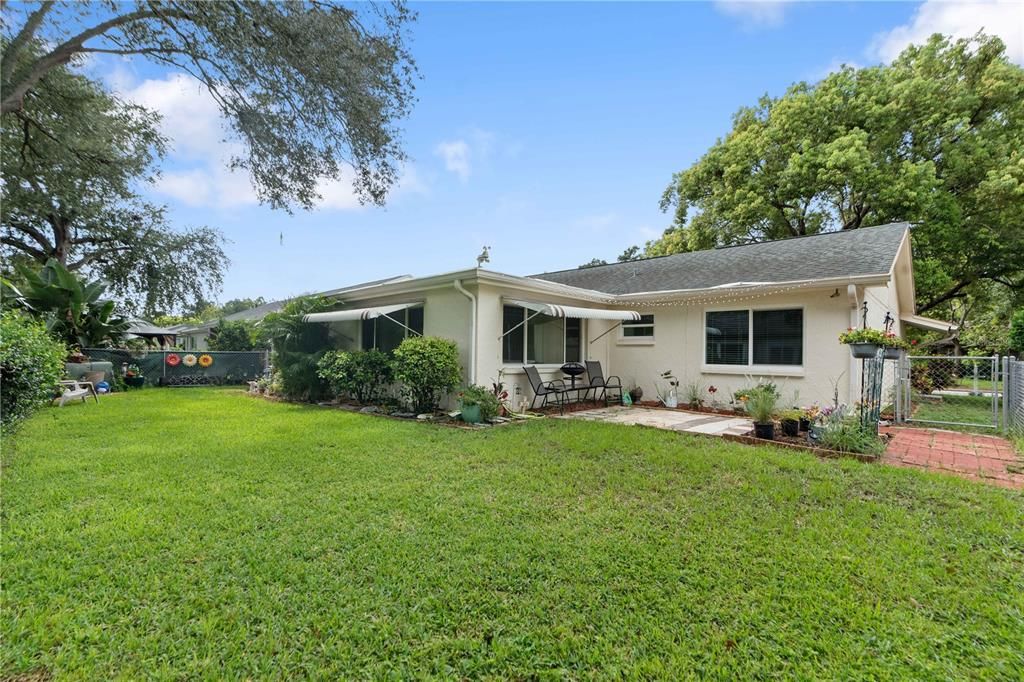 Activo con contrato: $248,500 (3 camas, 2 baños, 1250 Pies cuadrados)
