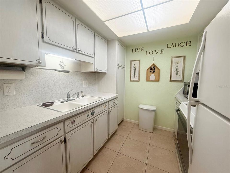 En Venta: $85,000 (1 camas, 1 baños, 645 Pies cuadrados)