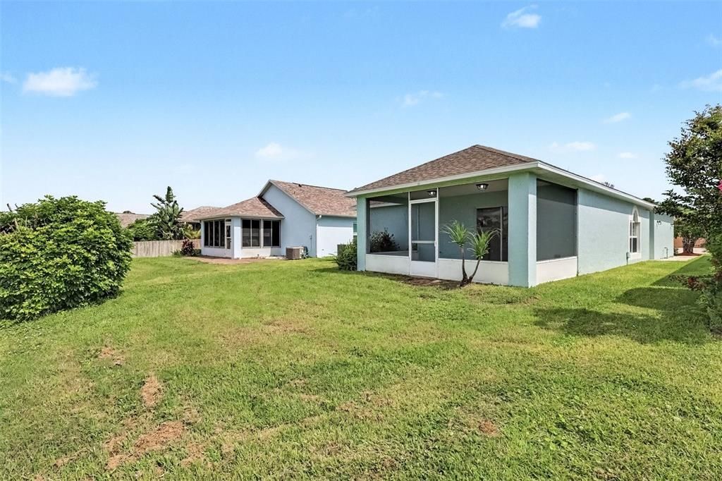 For Sale: $259,900 (3 beds, 2 baths, 1292 Square Feet)