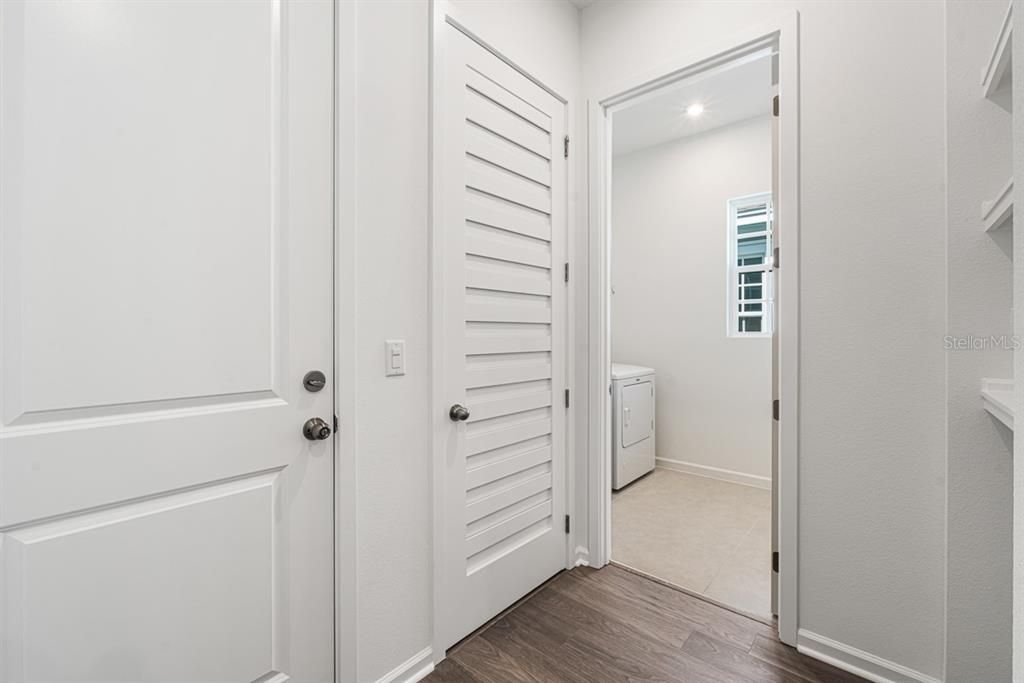 For Rent: $4,300 (3 beds, 2 baths, 1671 Square Feet)