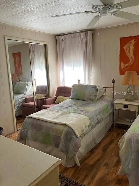 На продажу: $145,500 (2 спален, 2 ванн, 864 Квадратных фут)