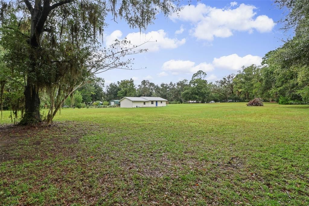 En Venta: $240,000 (3 camas, 2 baños, 1595 Pies cuadrados)