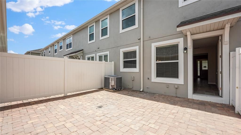 For Rent: $2,650 (3 beds, 2 baths, 1544 Square Feet)
