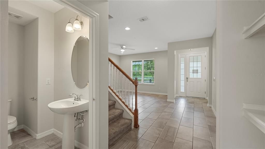 For Rent: $2,650 (3 beds, 2 baths, 1544 Square Feet)