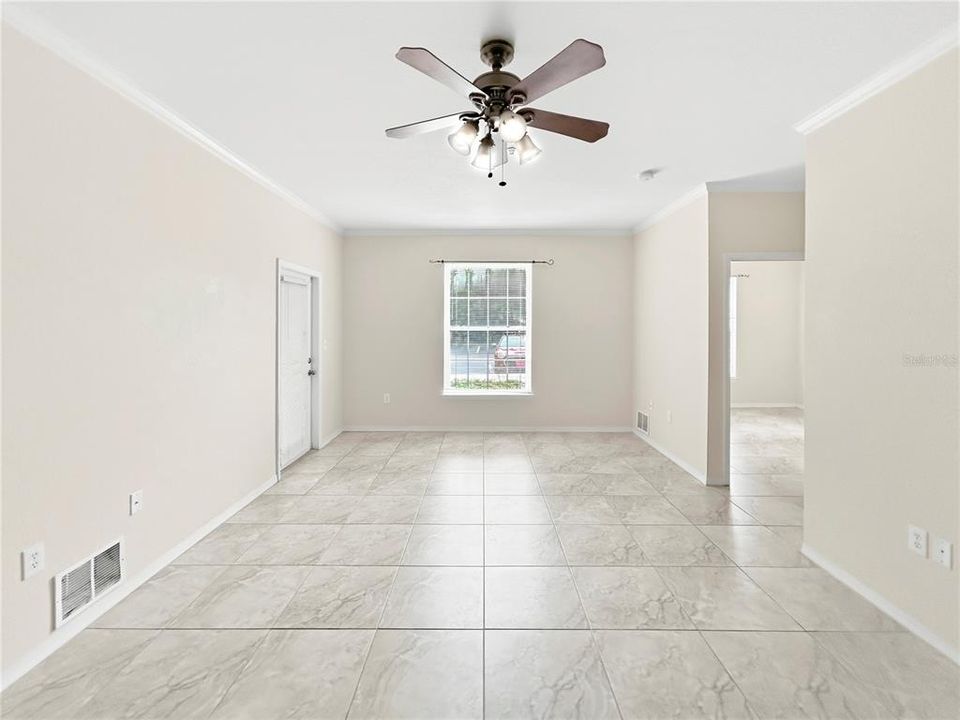For Rent: $1,595 (2 beds, 2 baths, 1045 Square Feet)