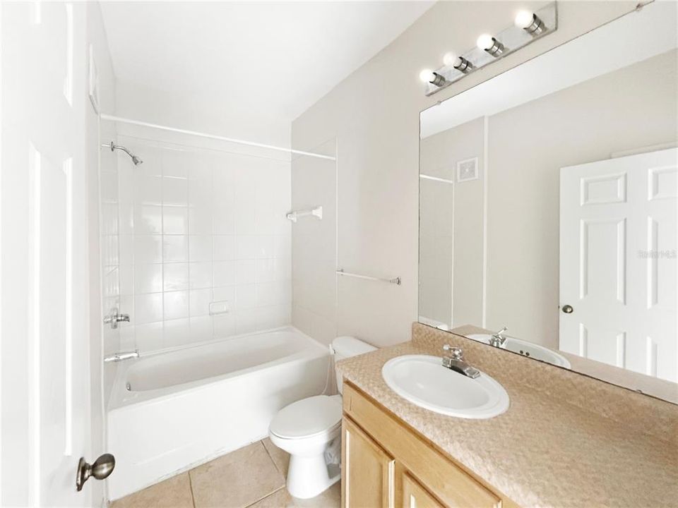 For Rent: $1,595 (2 beds, 2 baths, 1045 Square Feet)