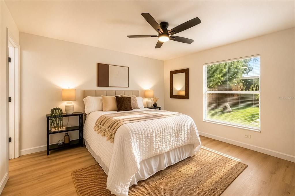 Active With Contract: $389,999 (3 beds, 2 baths, 1200 Square Feet)