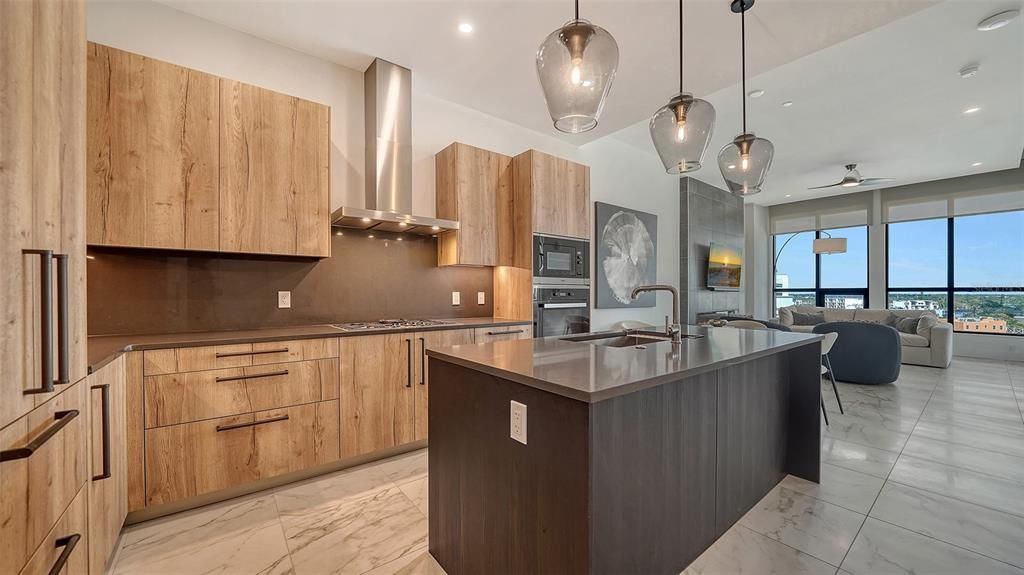 В аренду: $5,500 (2 спален, 2 ванн, 1122 Квадратных фут)