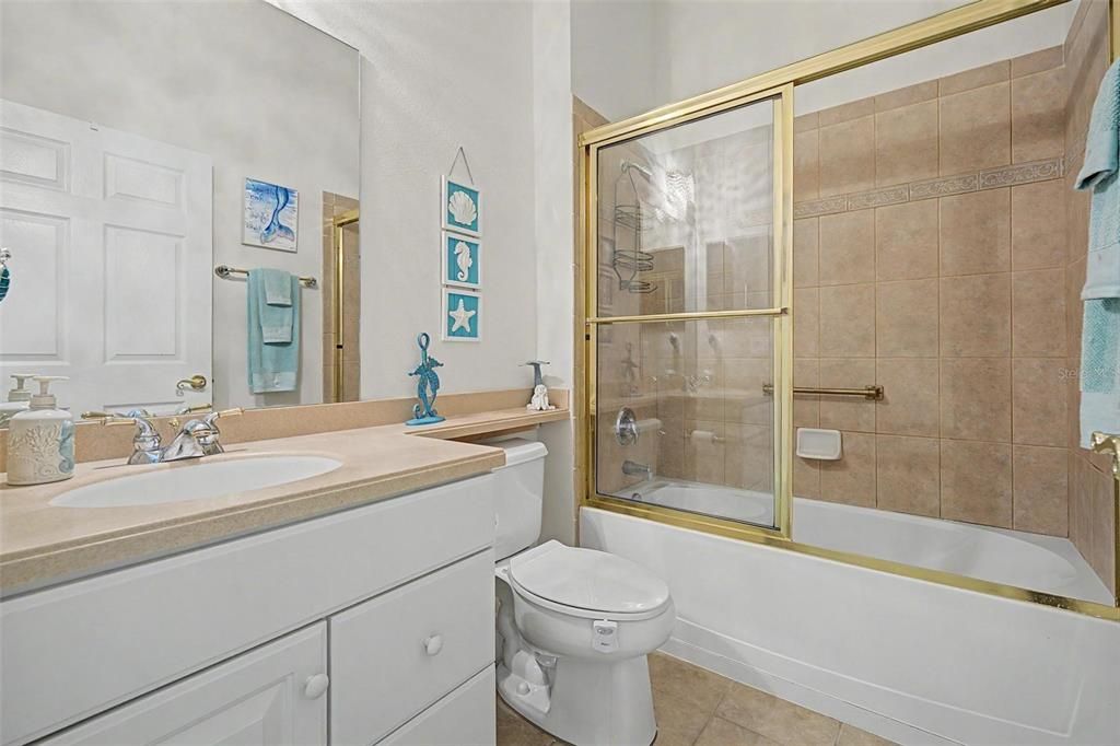 На продажу: $575,000 (4 спален, 3 ванн, 2706 Квадратных фут)
