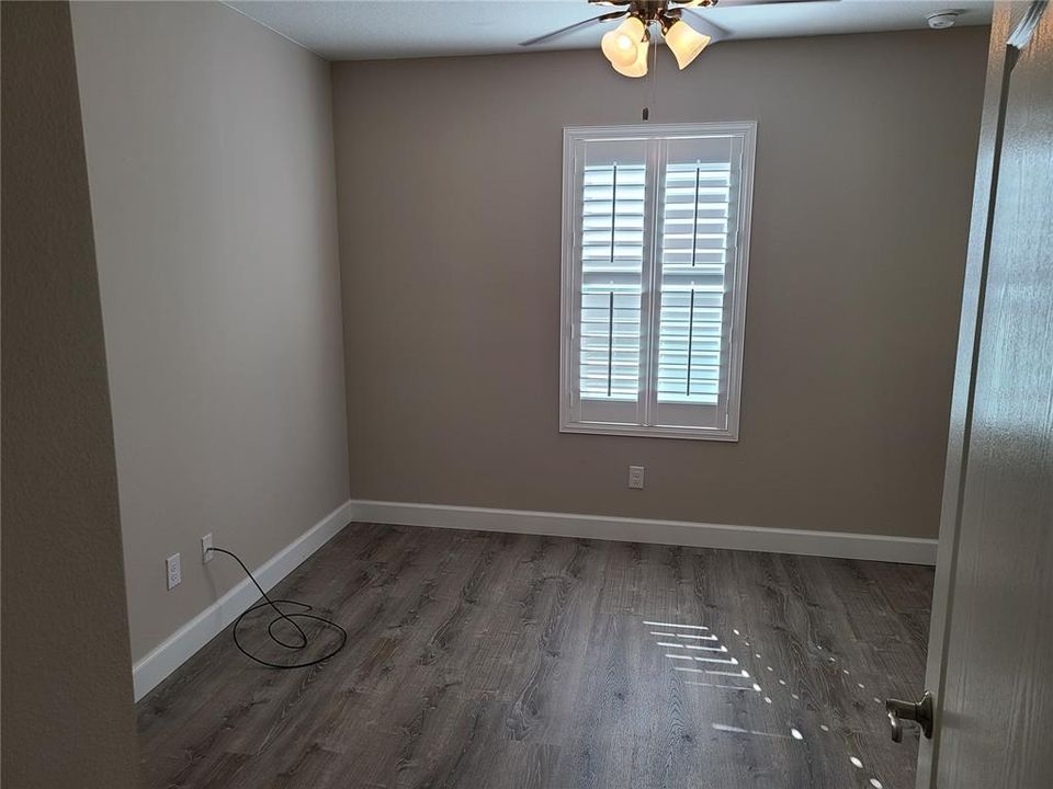 For Rent: $2,475 (4 beds, 2 baths, 1846 Square Feet)