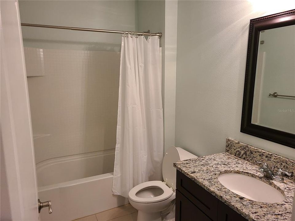 For Rent: $2,475 (4 beds, 2 baths, 1846 Square Feet)