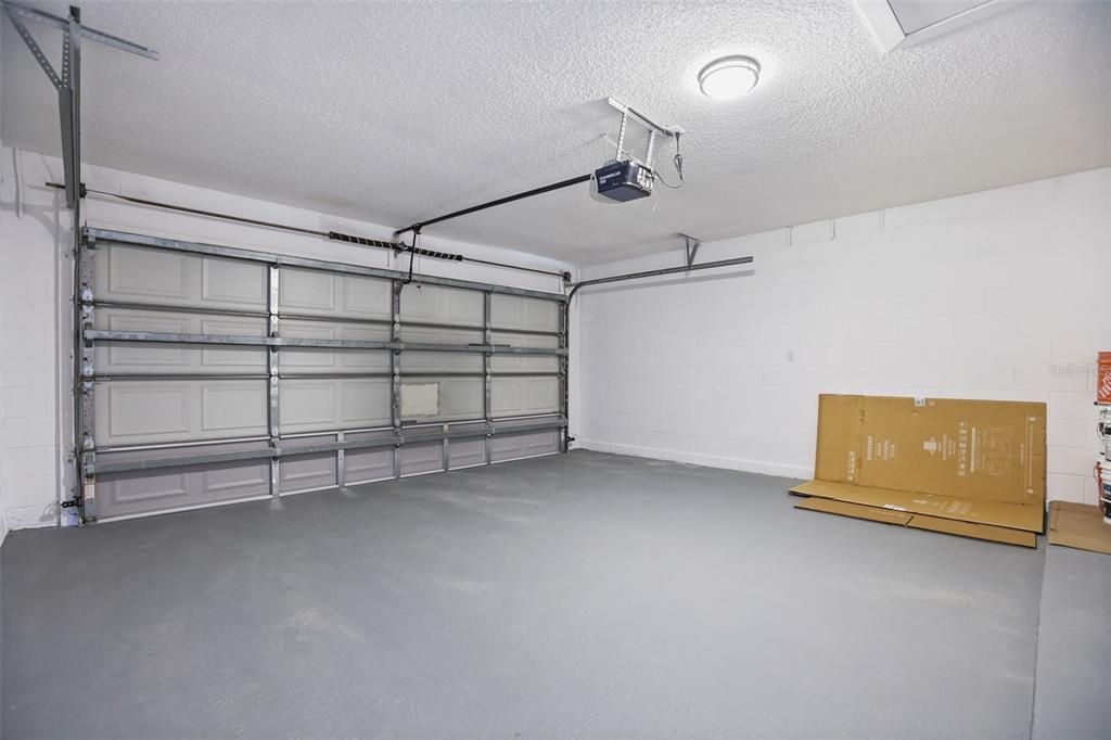 На продажу: $449,900 (3 спален, 2 ванн, 1591 Квадратных фут)