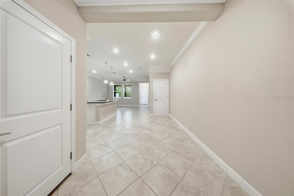 For Rent: $2,600 (3 beds, 3 baths, 1600 Square Feet)