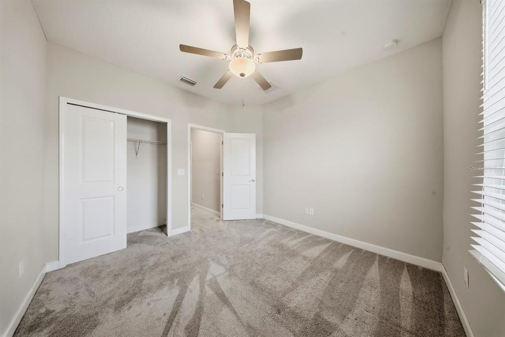 For Rent: $2,600 (3 beds, 3 baths, 1600 Square Feet)