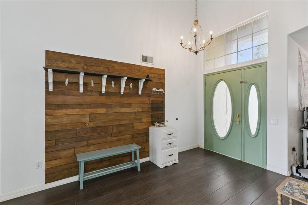For Sale: $599,000 (4 beds, 2 baths, 2551 Square Feet)