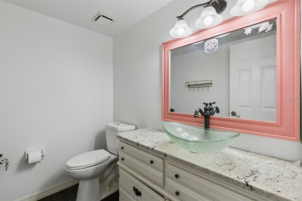 For Sale: $599,000 (4 beds, 2 baths, 2551 Square Feet)