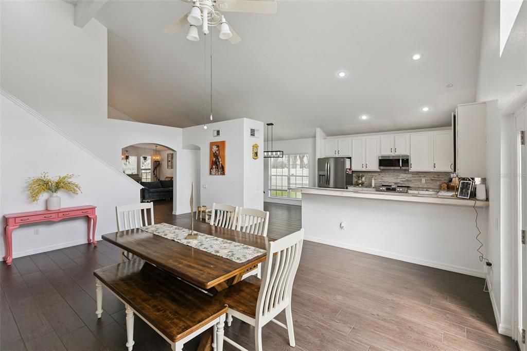 For Sale: $599,000 (4 beds, 2 baths, 2551 Square Feet)