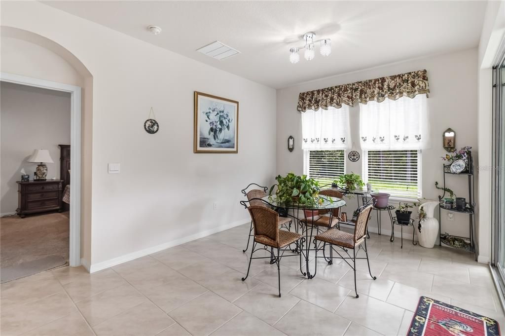 En Venta: $500,000 (4 camas, 3 baños, 2089 Pies cuadrados)