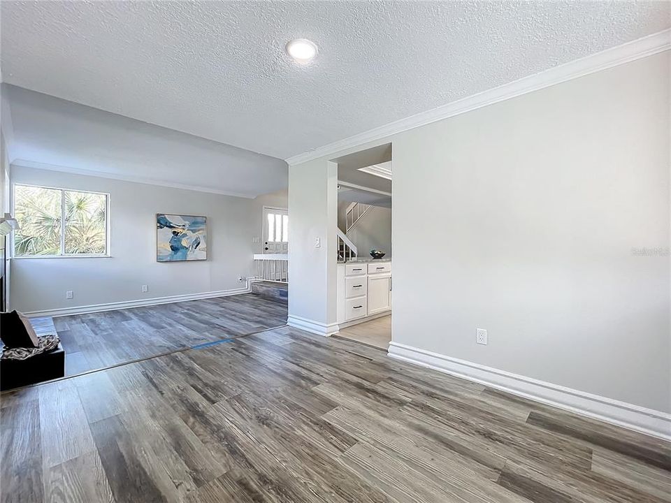 For Sale: $469,900 (4 beds, 3 baths, 2140 Square Feet)