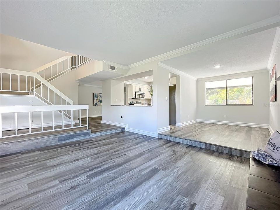 For Sale: $469,900 (4 beds, 3 baths, 2140 Square Feet)